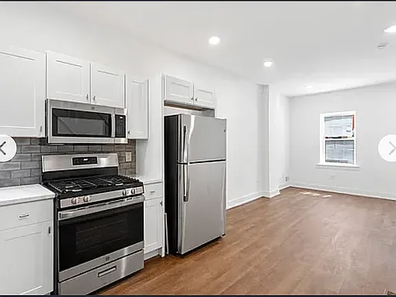 5022 Ogden St #10 - Photo 3 of 6