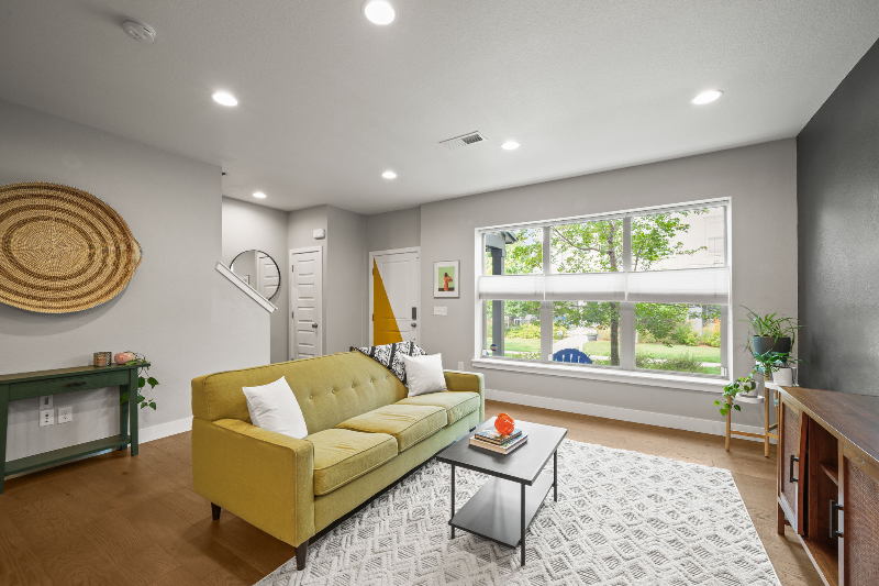 11185 E 25th Ave - Photo 5 of 20