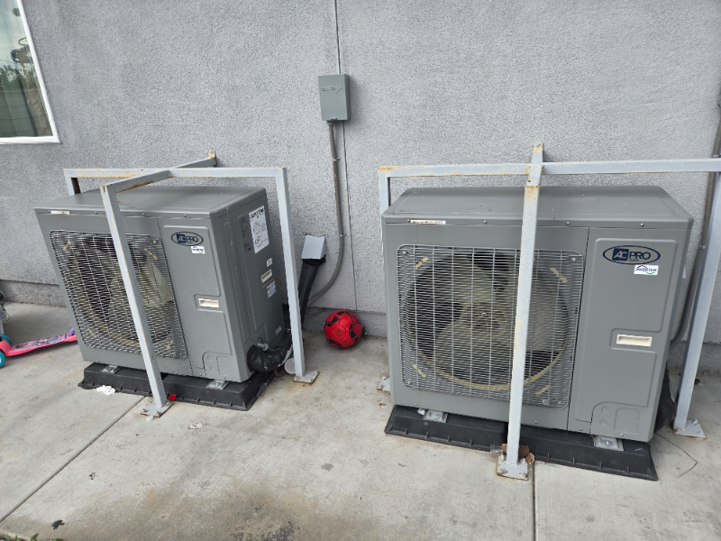 954 Euclid Ave #2 - Photo 6 of 8