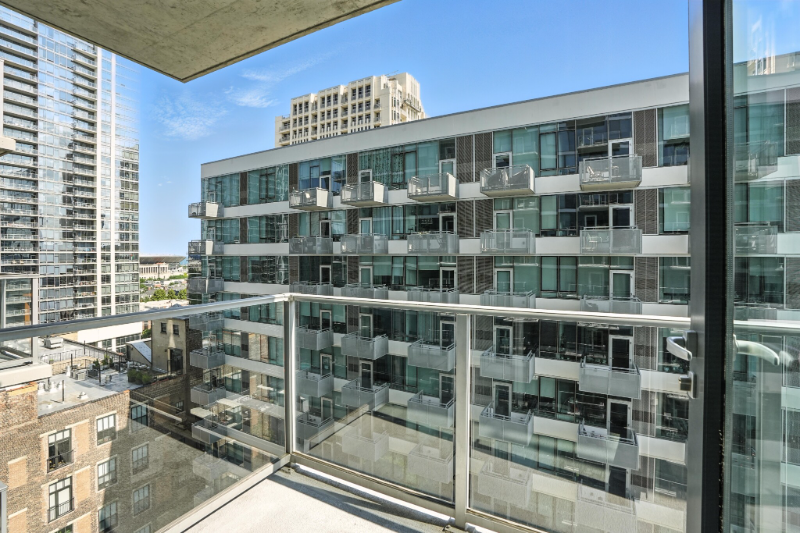 1369 S Wabash Ave - Photo 7 of 19