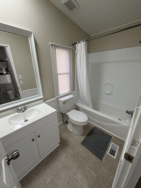 129 Mark Ln - Photo 6 of 8