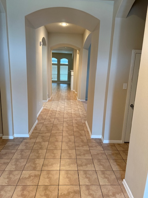 1725 Running River Dr - Photo 2 of 5