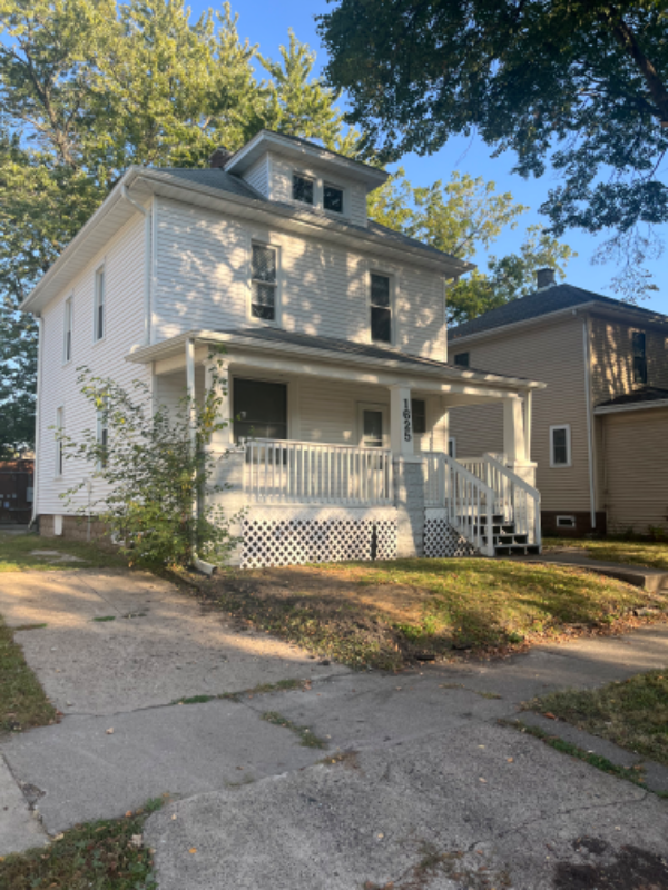 1625 37th St - Photo 2 of 20