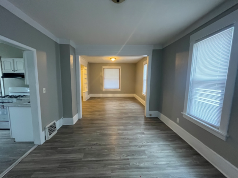 1625 37th St - Photo 6 of 20