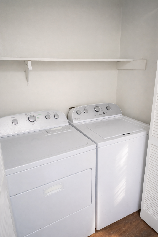 5208 Windwood Ct - Photo 5 of 15