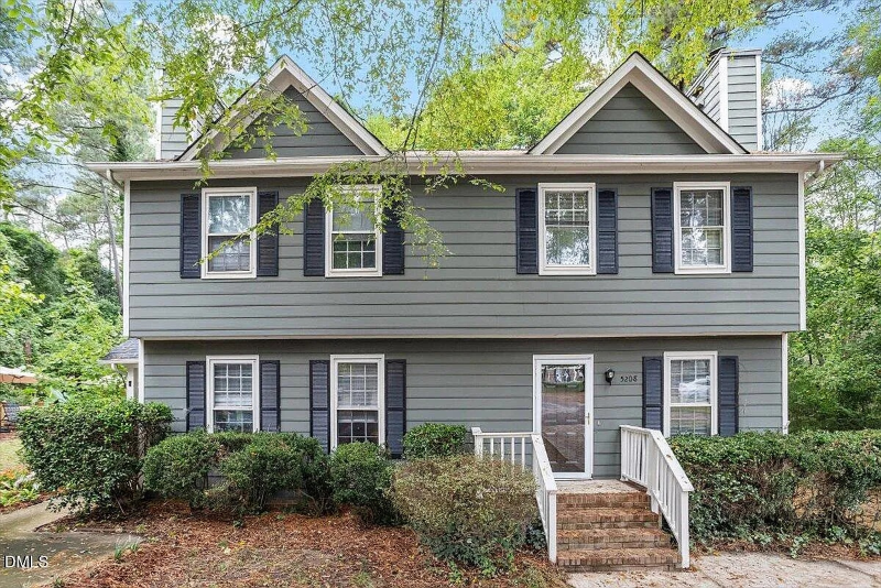 5208 Windwood Ct - Photo 7 of 15