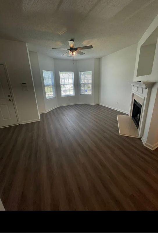 8490 Oakley Cir - Photo 3 of 19