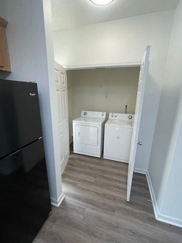 8490 Oakley Cir - Photo 5 of 19