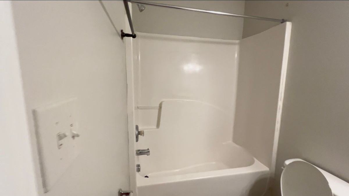 8570 Oakley Cir - Photo 6 of 23