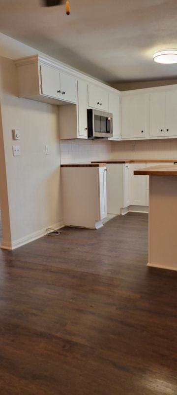 400 S Bird St - Photo 5 of 30