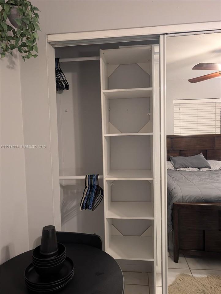 Southwest Ct #945A - Photo 6 of 10