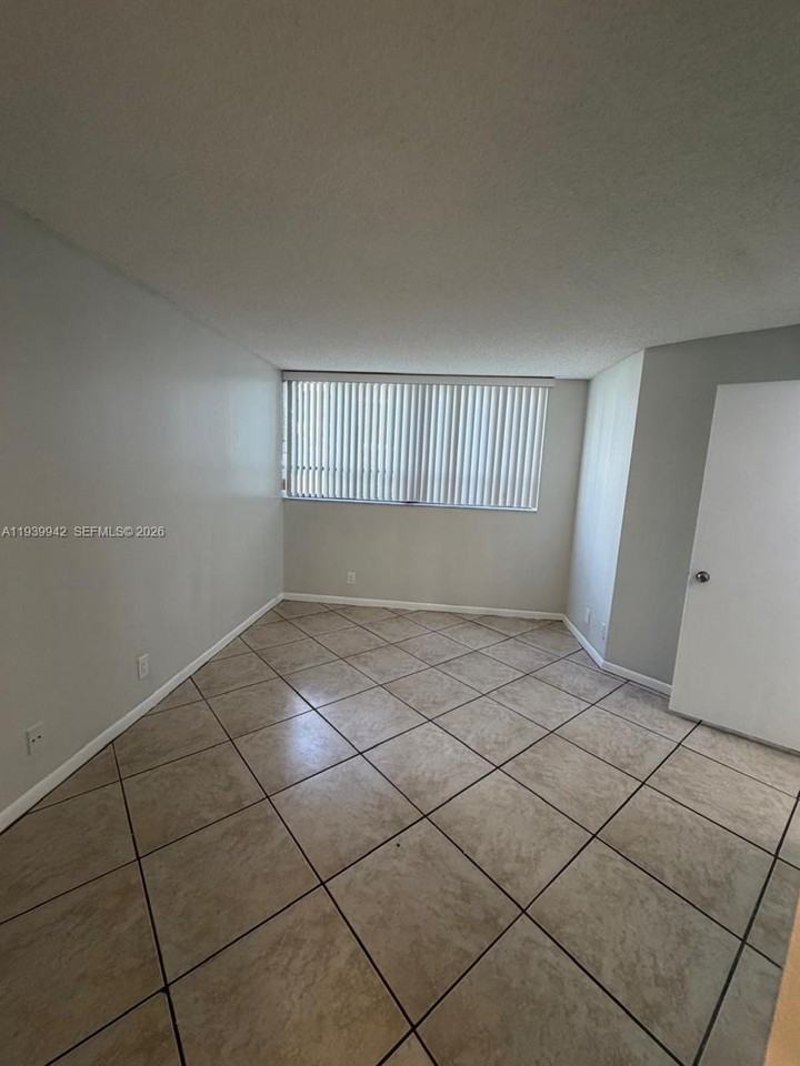 1820 N Congress Ave #1820-101 - Photo 2 of 19