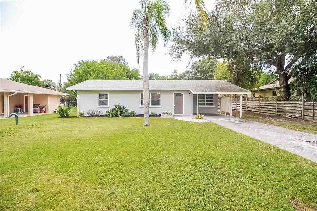 2026 Sandrala Dr #2026