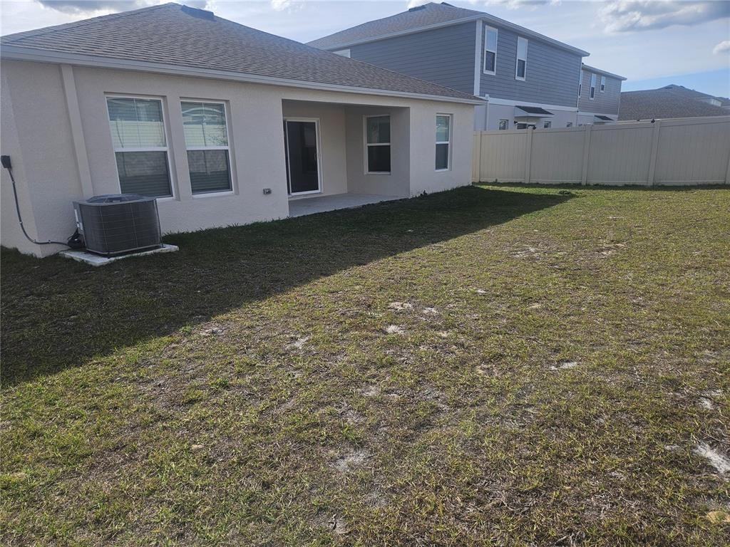 1603 Ellesmere Ave #1603 - Photo 7 of 10