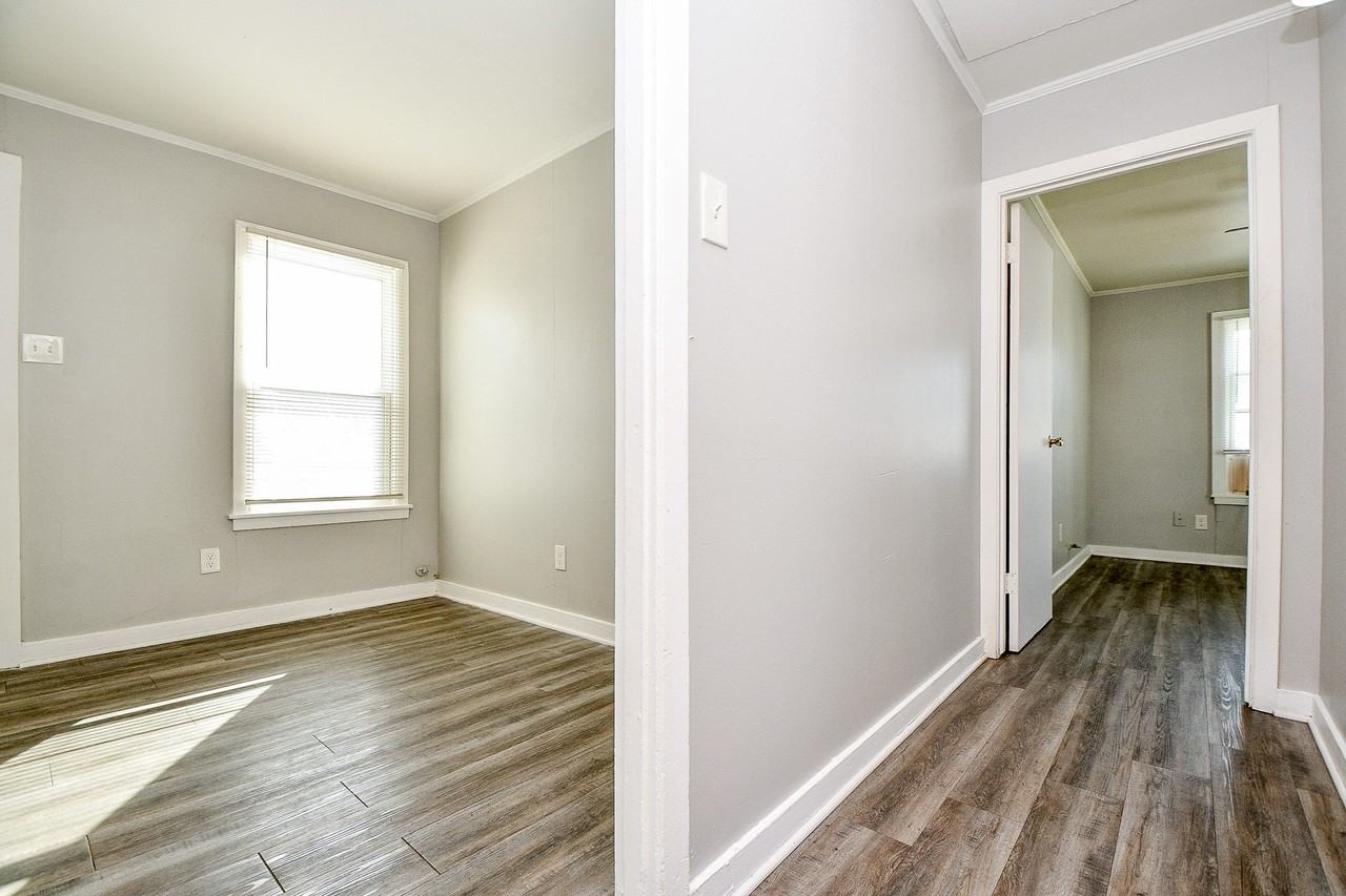 5000 Noble St #5000-6 - Photo 6 of 21