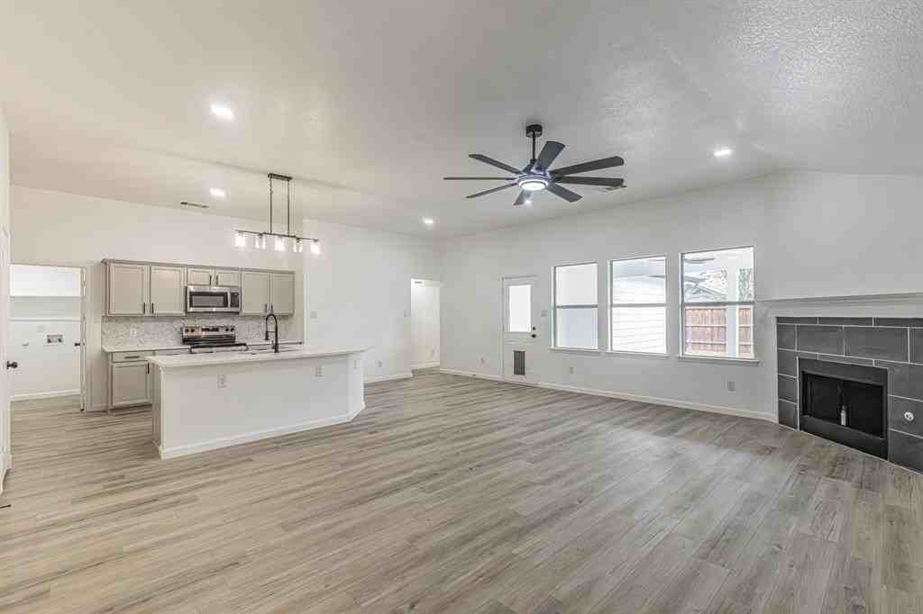 1505 Kittyhawk Dr #1505