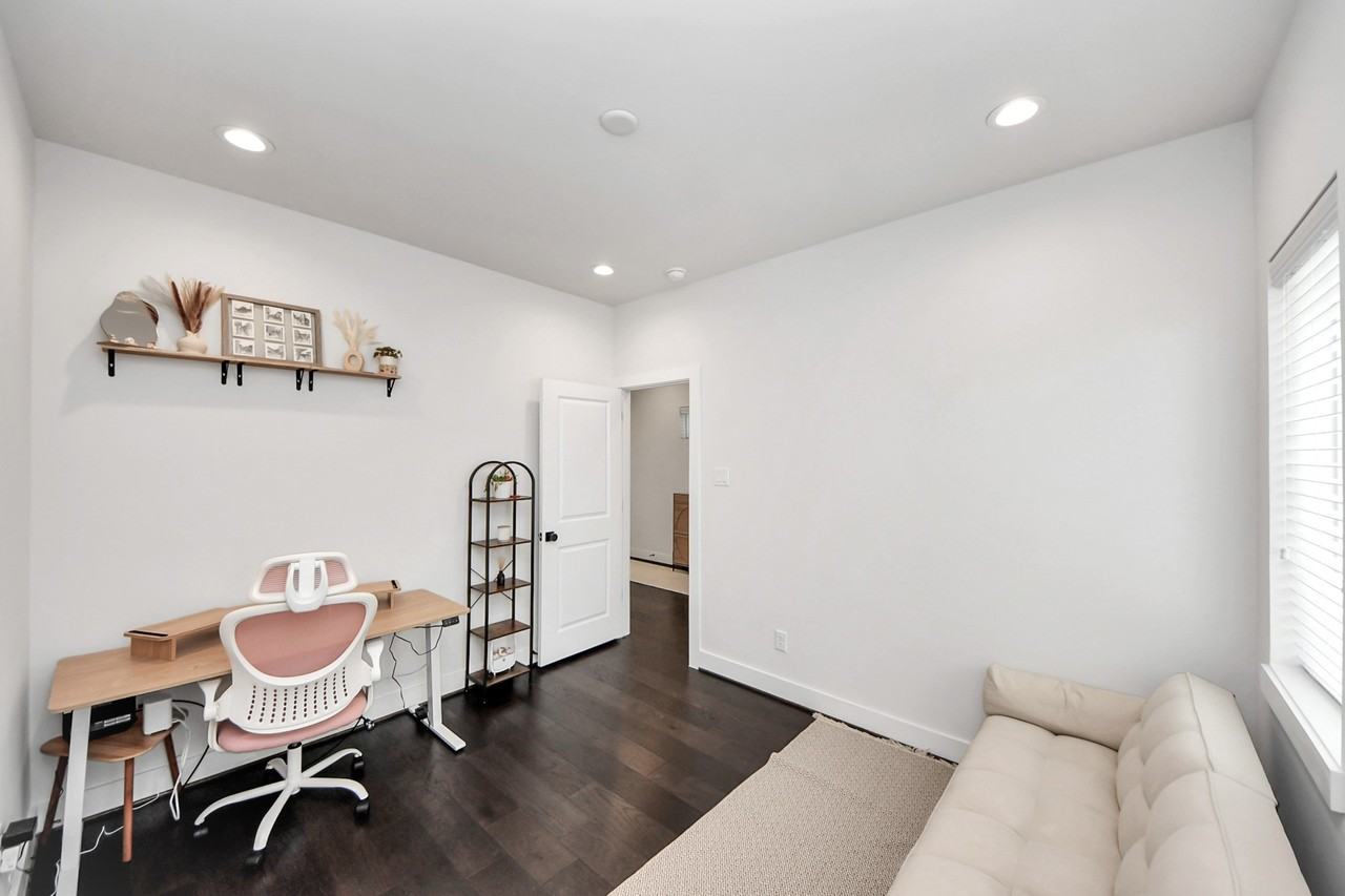 5502 Wheatley St #5502B - Photo 4 of 35