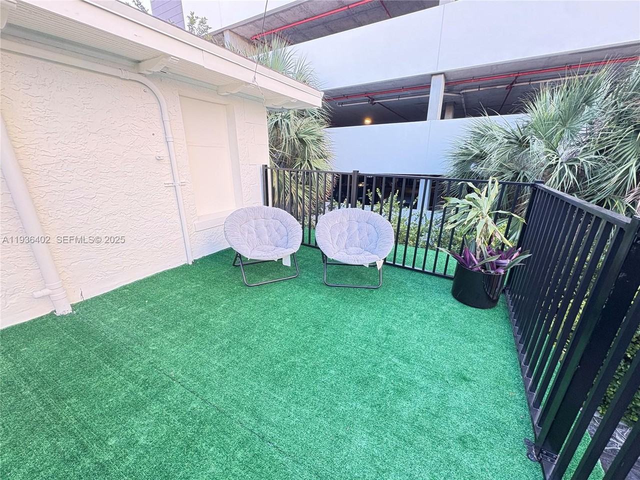 1901 Southwest Sw 9 Street #1901-3 - Photo 6 of 30