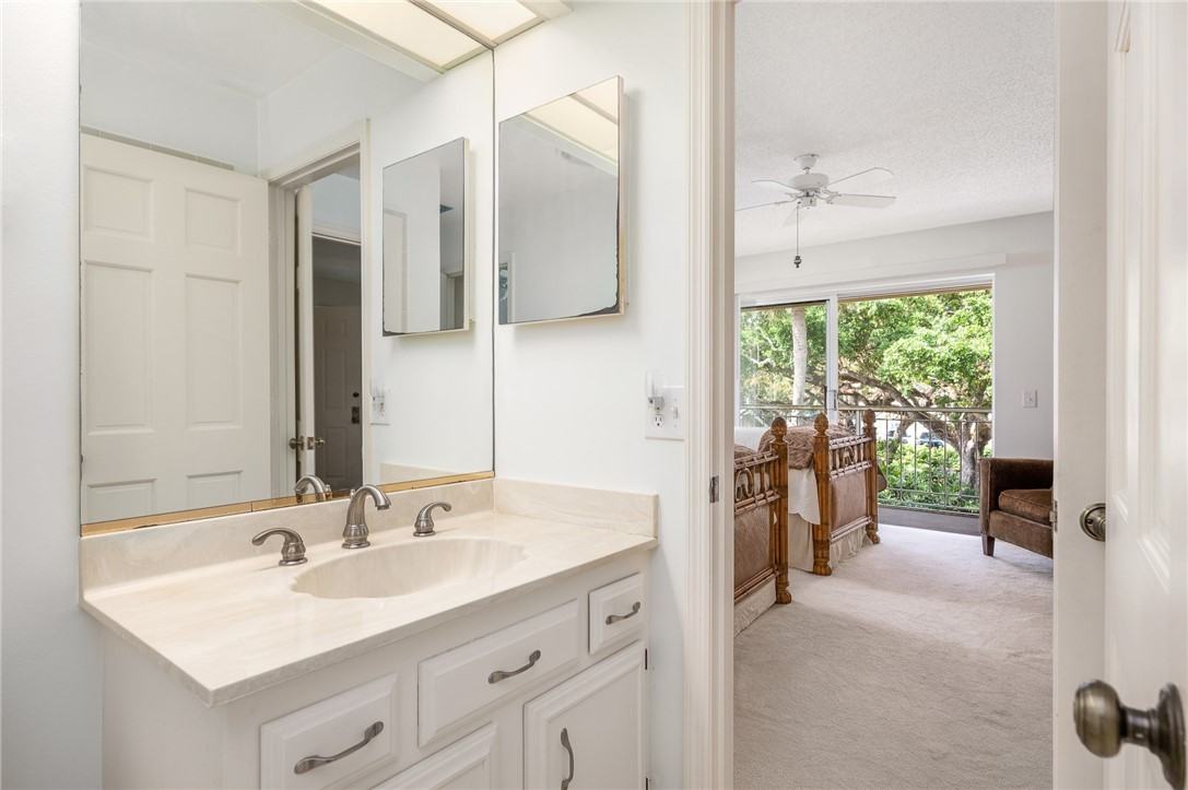 101 E Park Shores Cir #1012W - Photo 2 of 35