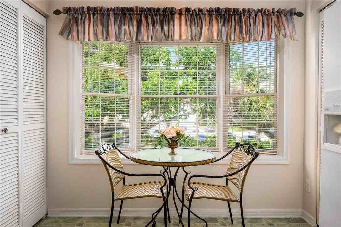 101 E Park Shores Cir #1012W - Photo 7 of 35