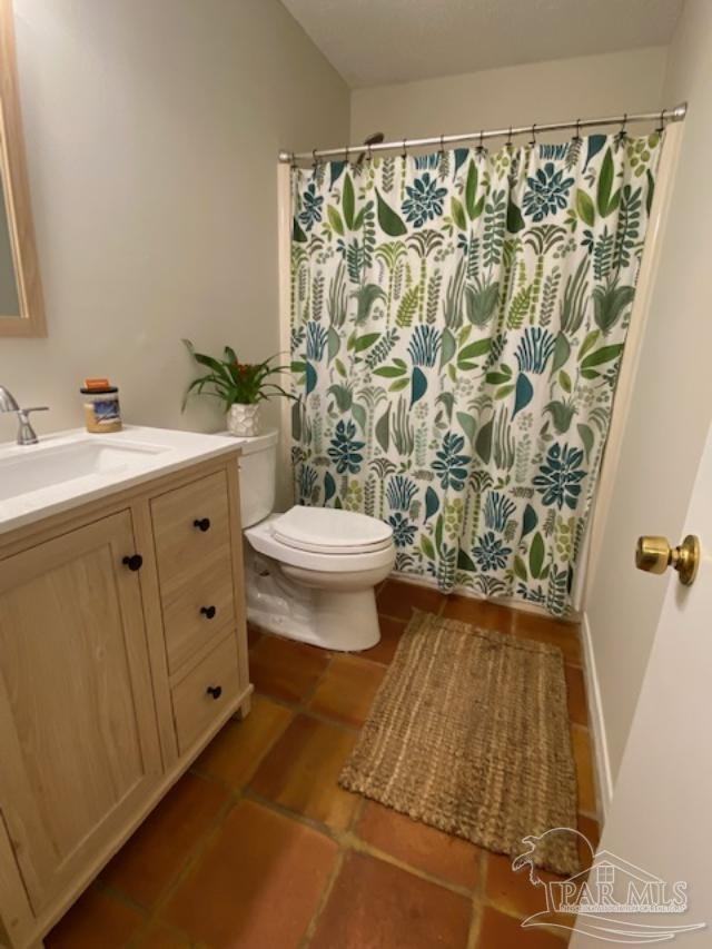 210 Norwich Dr #210 - Photo 2 of 22