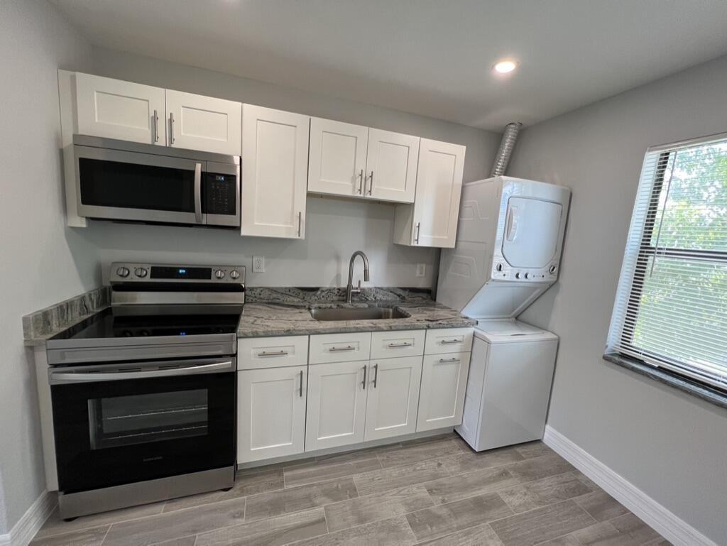 1319 Douglass Ave #1319-101 - Photo 6 of 16