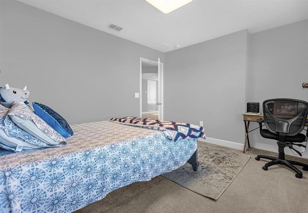 3460 Dovetail Ave #3460 - Photo 6 of 33