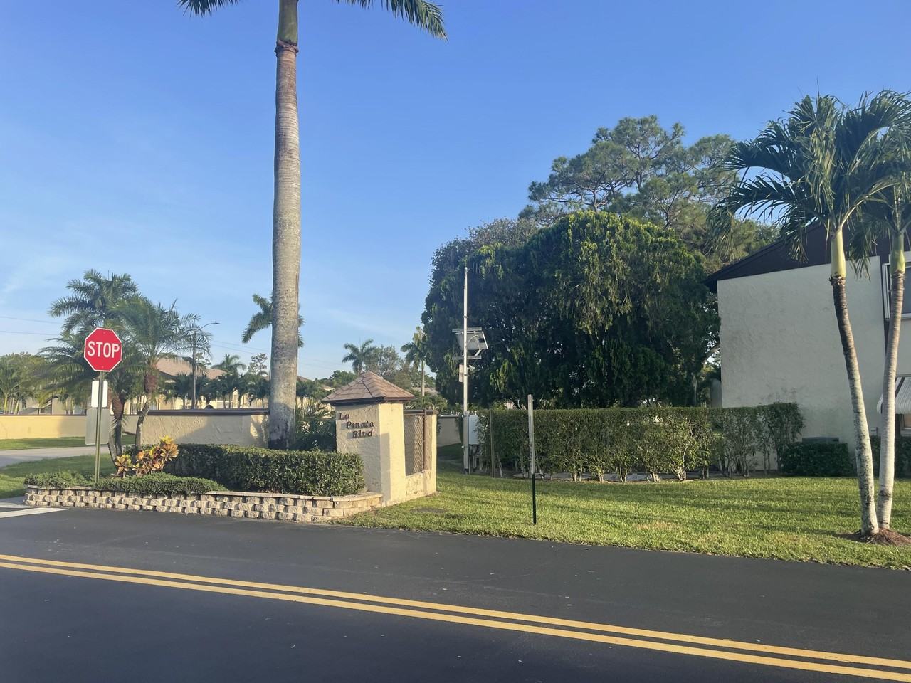 5773 La Pinata Blvd #5773D1 - Photo 5 of 24