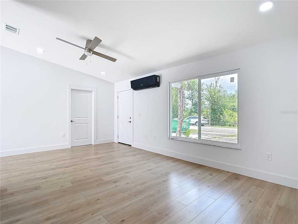 7341 Hart St #7341 - Photo 6 of 37