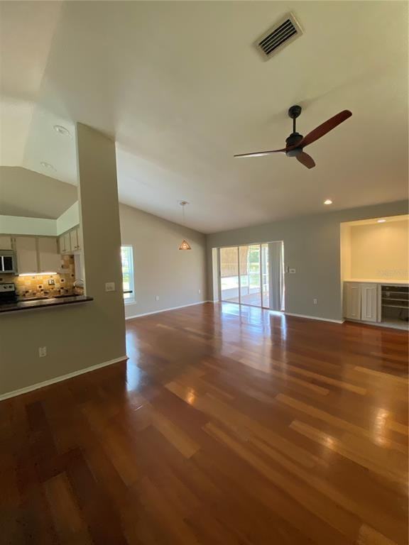 1144 Key West Ct #1144 - Photo 2 of 34