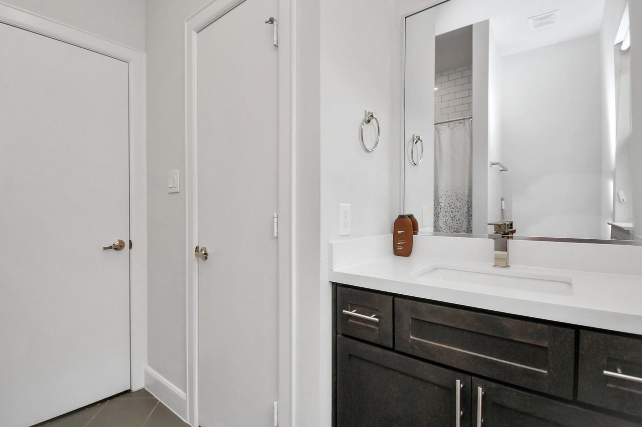 326 Eado Park Cir #326 - Photo 7 of 32