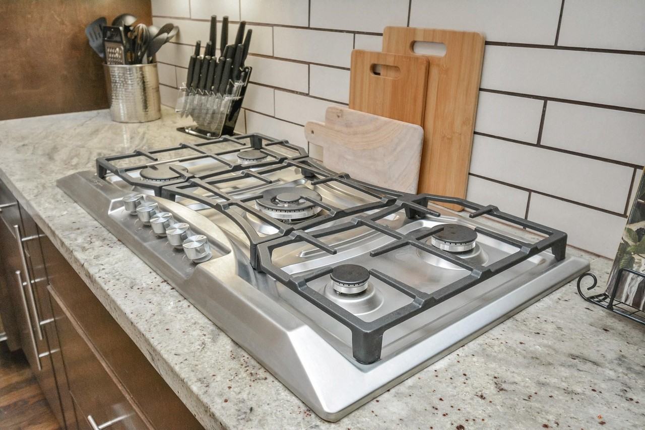 4608 Nett St #4608D - Photo 7 of 47