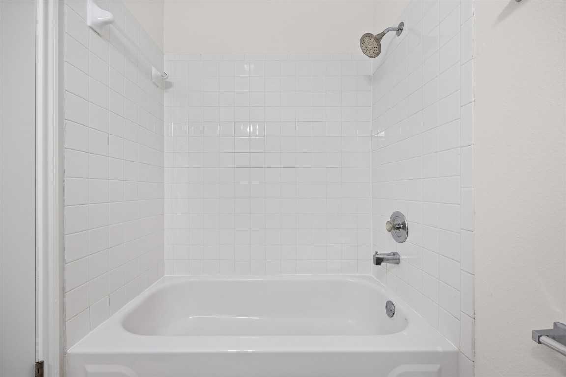 806 Calico Dr #806 - Photo 6 of 25