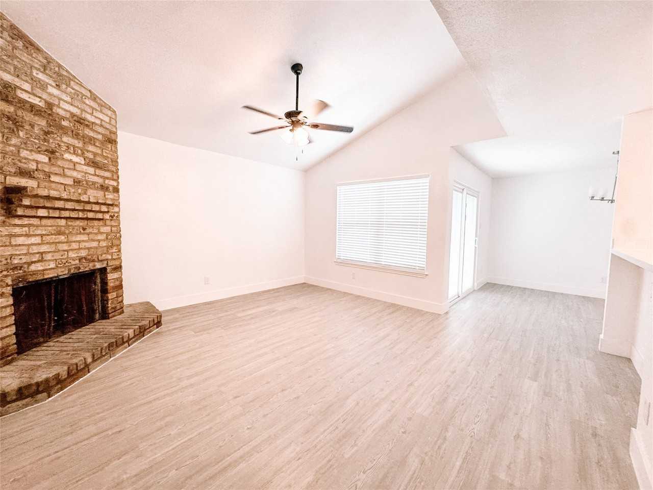 12524 Pebblestone St #12524 - Photo 7 of 16