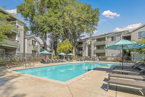 featured image of 732 E Evelyn Ave