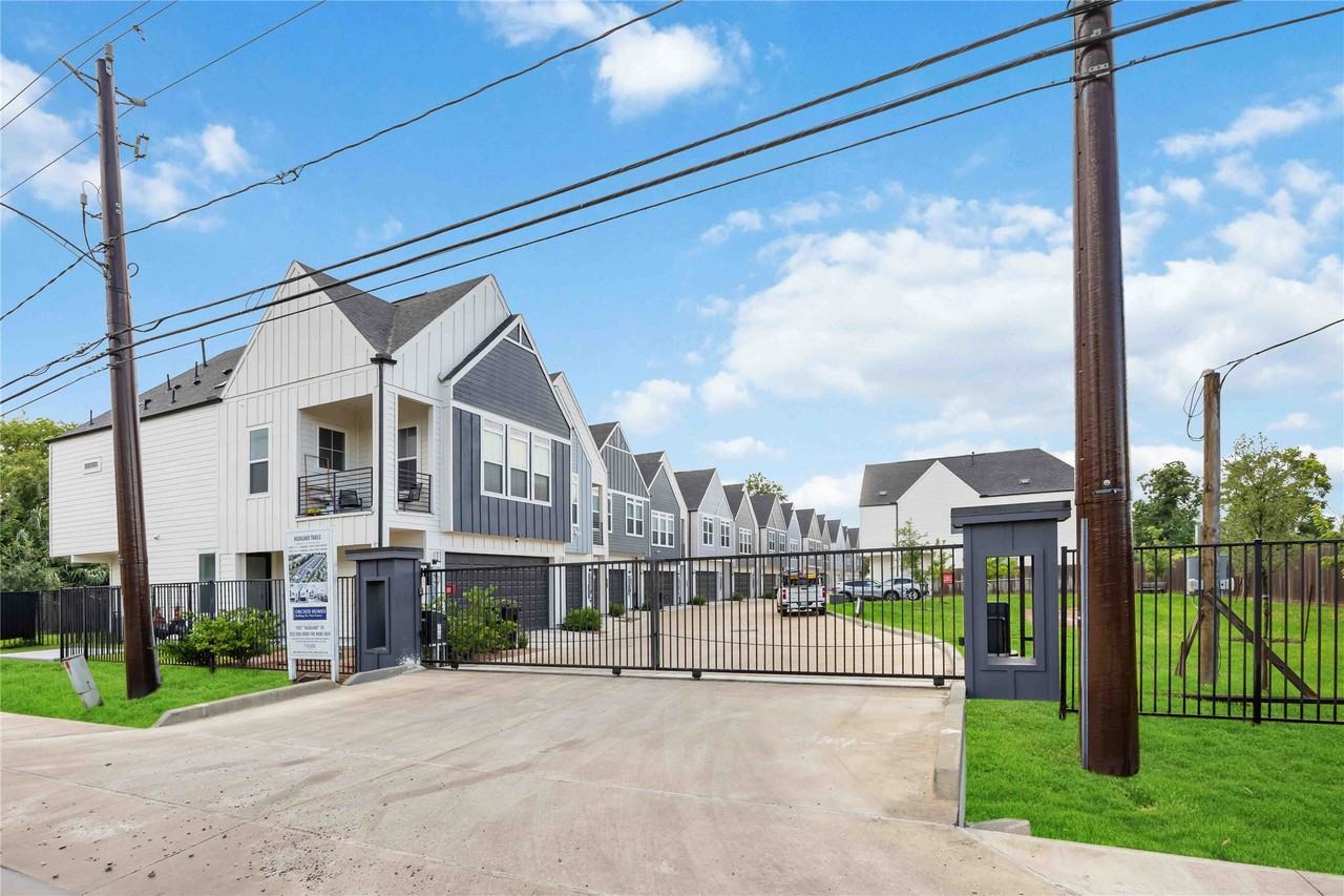 6119 De Campo St #6119 - Photo 7 of 39