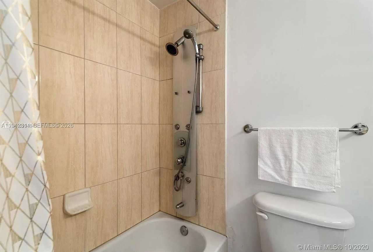 1750 N Bayshore Dr #1750-1108 - Photo 3 of 26