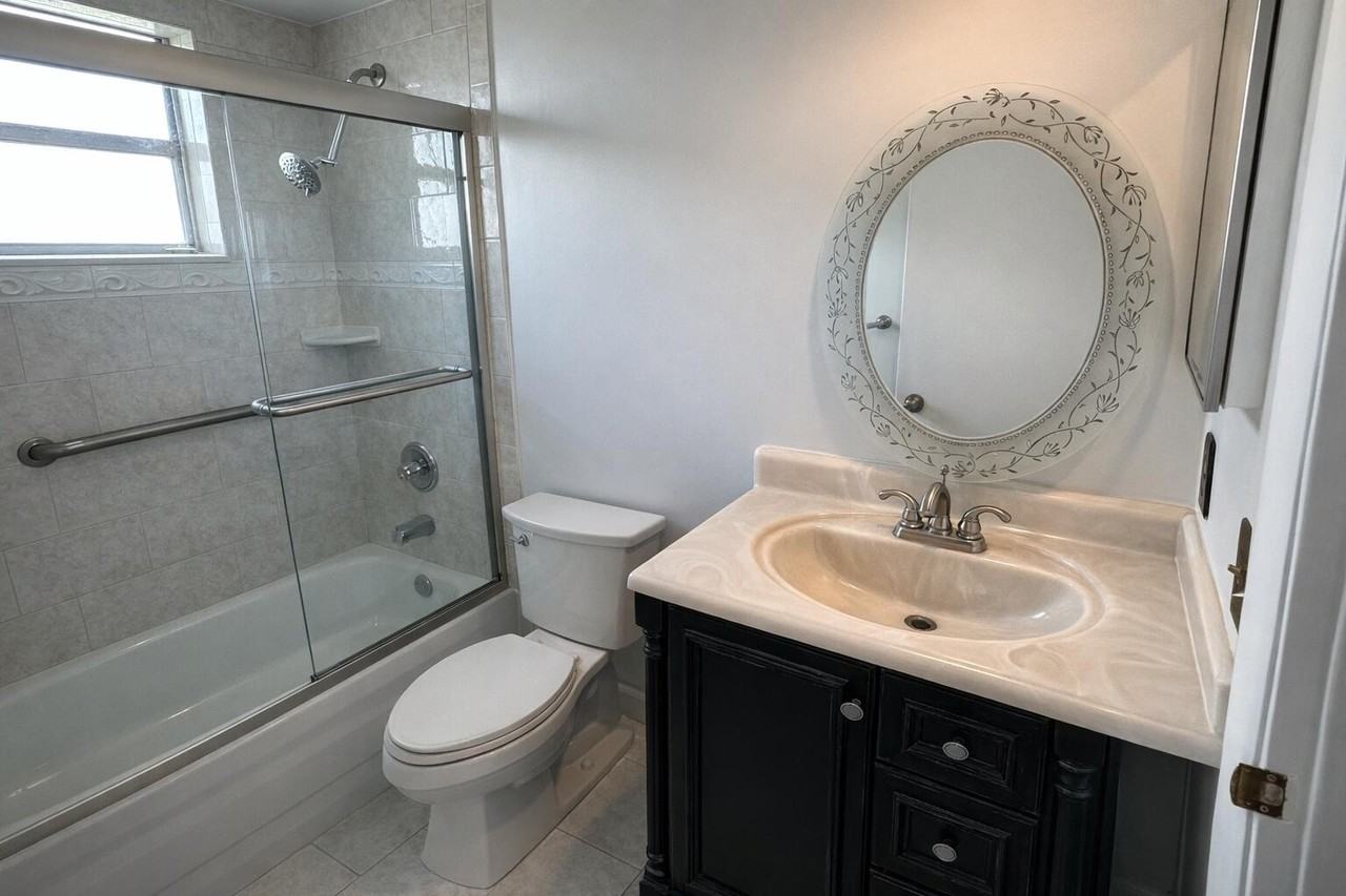 251 Piedmont F #251 - Photo 7 of 37