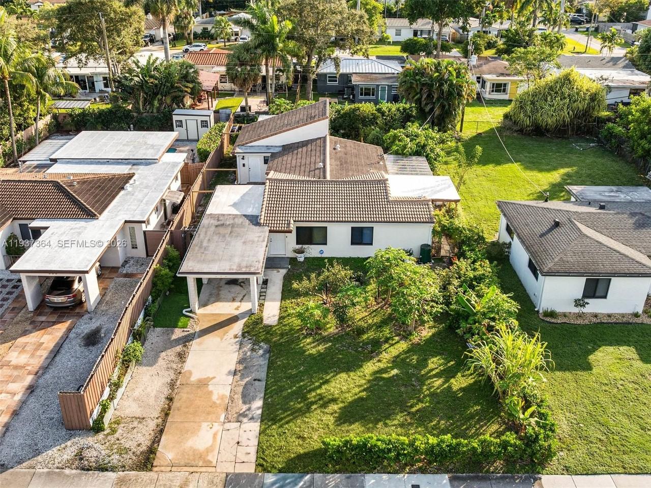 700 Sw 12th Ave #700 - Photo 6 of 14