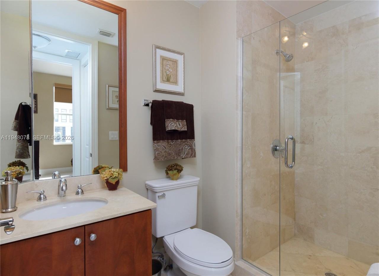 1607 Ponce De Leon Blvd #160714E - Photo 7 of 24