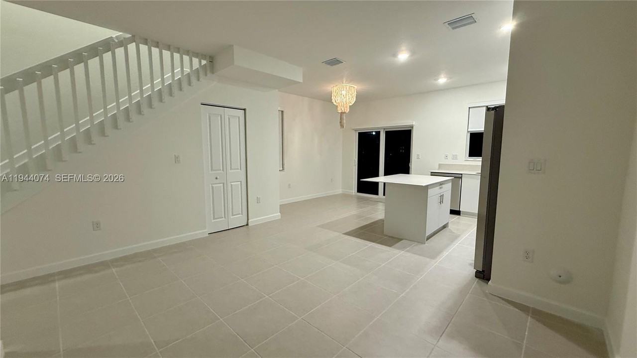 2617 Se 27th Dr #2617