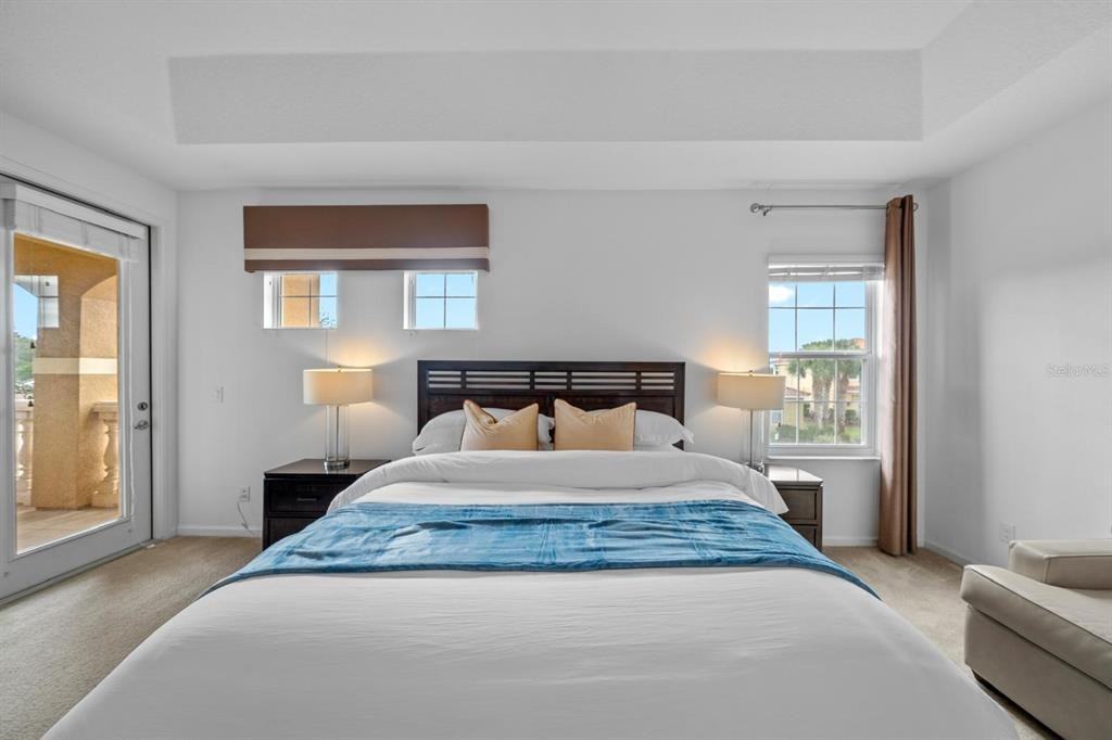 4164 Oaktree Dr #4164 - Photo 3 of 50