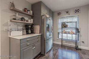 featured image of 12041 Wren Hollow Ct #12041