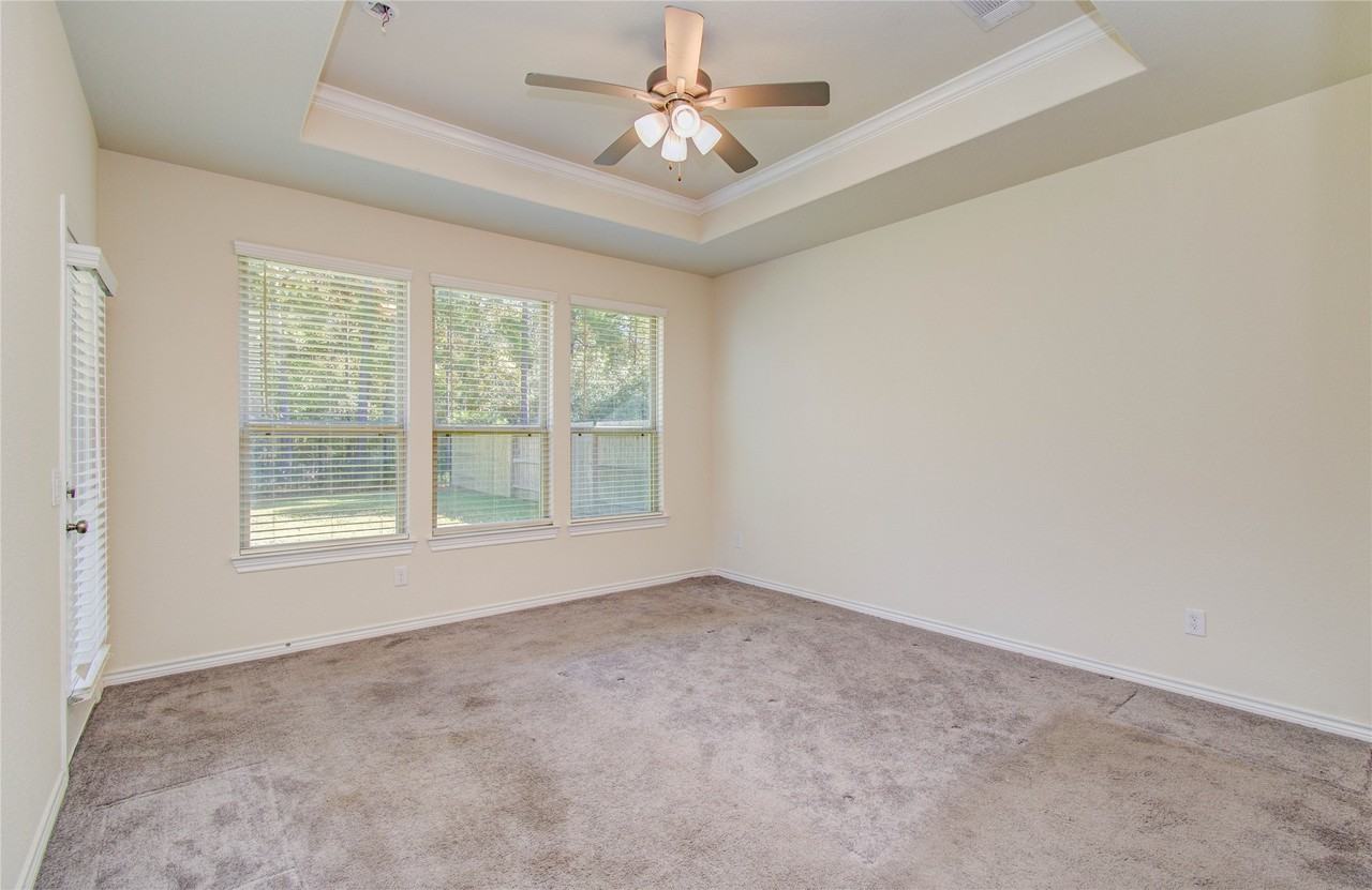 27817 Ellie Oak Ln #27817 - Photo 6 of 50