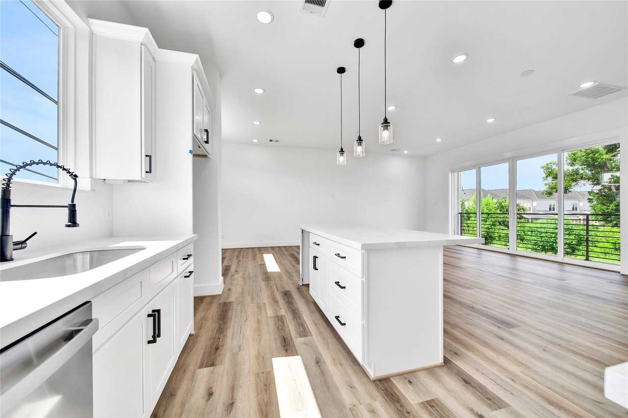 4124 Buck St #4124 - Photo 3 of 30