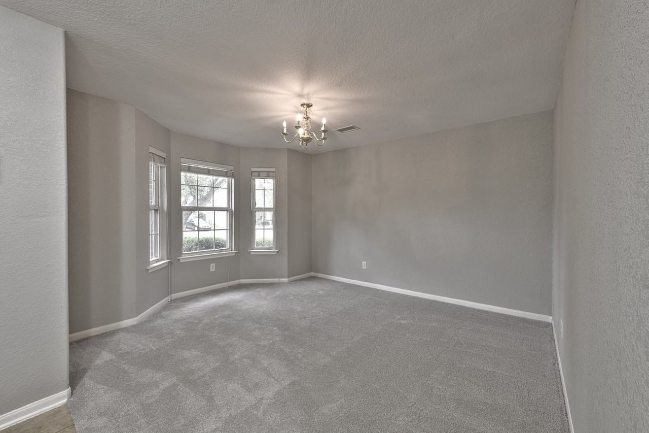 21110 Machall Manor Ct #21110 - Photo 3 of 16