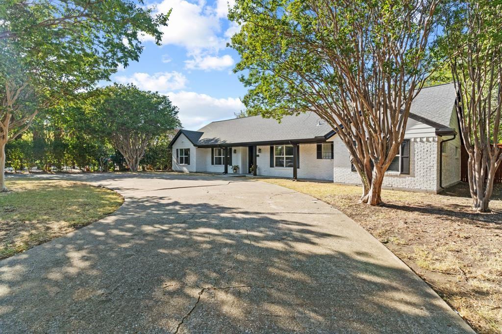 5819 Forest Ln #5819 - Photo 4 of 27