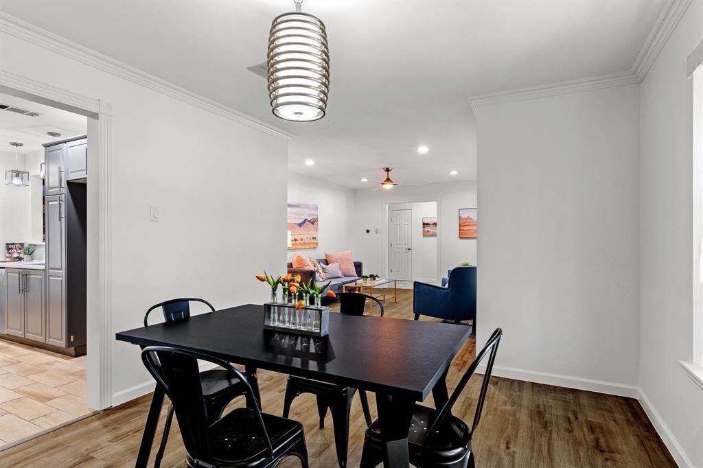 5819 Forest Ln #5819 - Photo 7 of 27