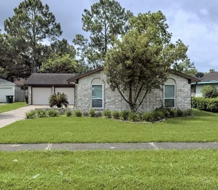 11915 Hendon Ln #11915 - Photo 5 of 13