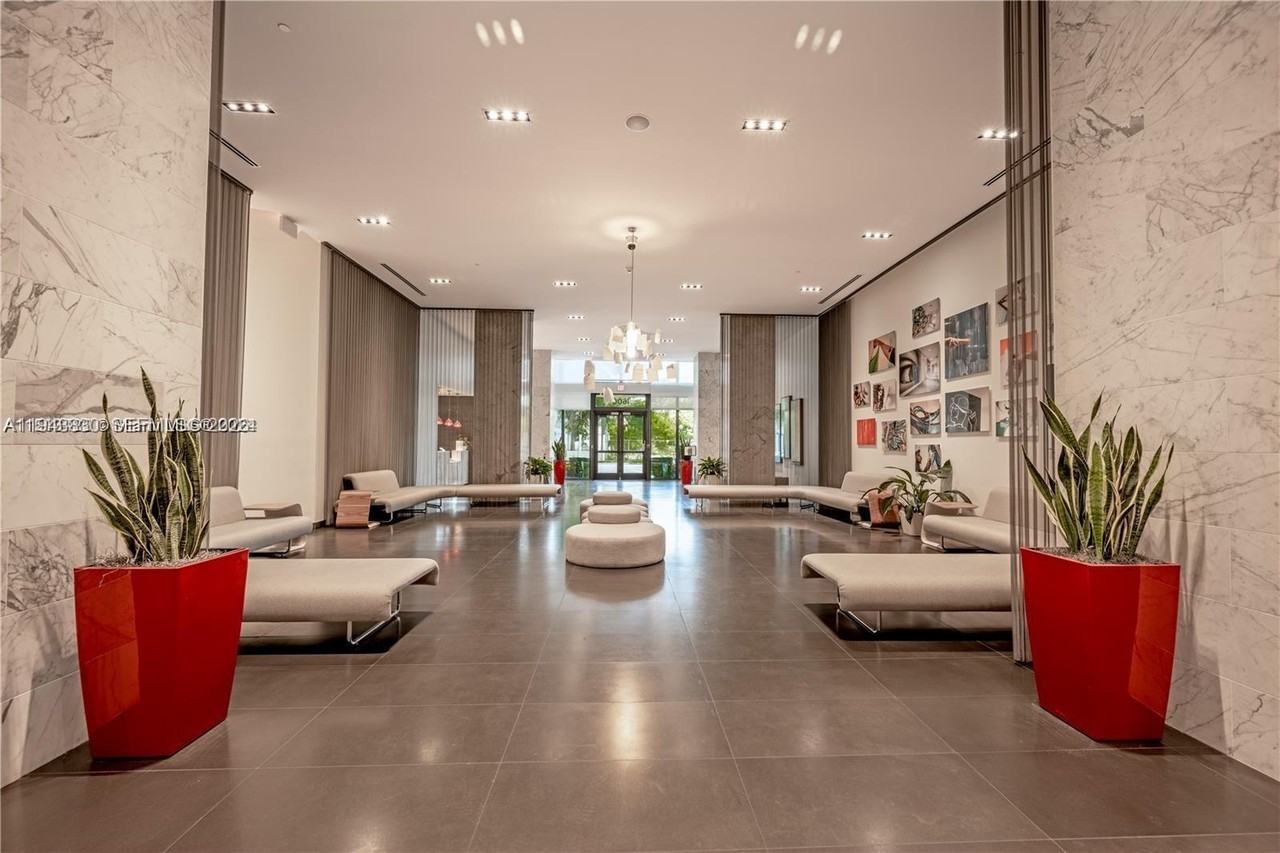 Omni #1600-2903 - Photo 5 of 39